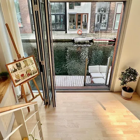 Exclusive Canalhouse First Row To The Water * Copenhagen